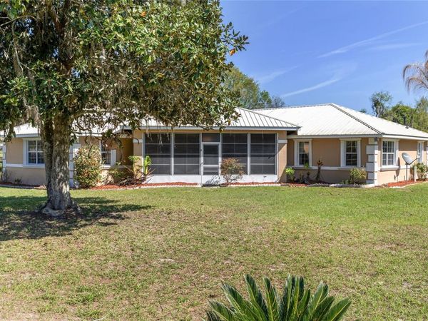 205 E HWY 318 , CITRA, FL 32113