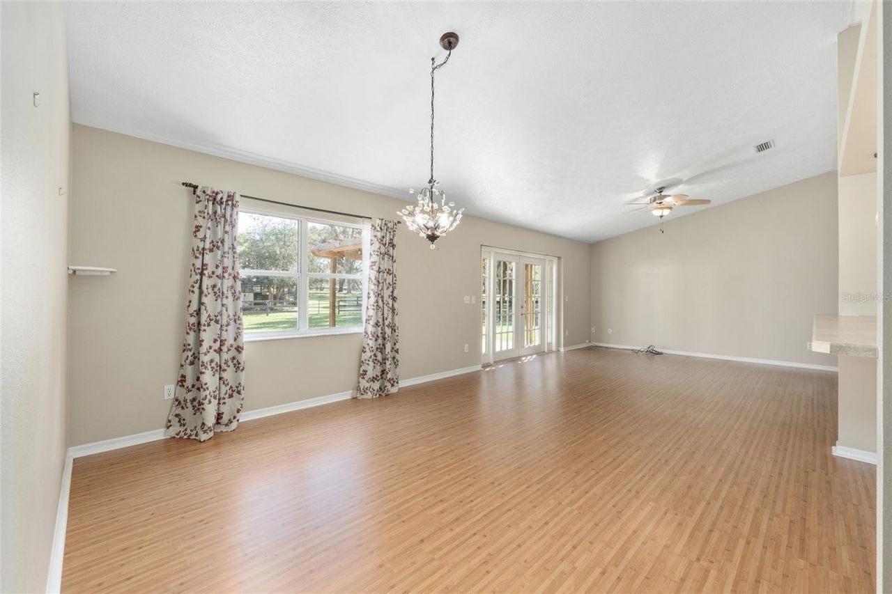 205 E Hwy 318, Citra, FL 32113 Photo