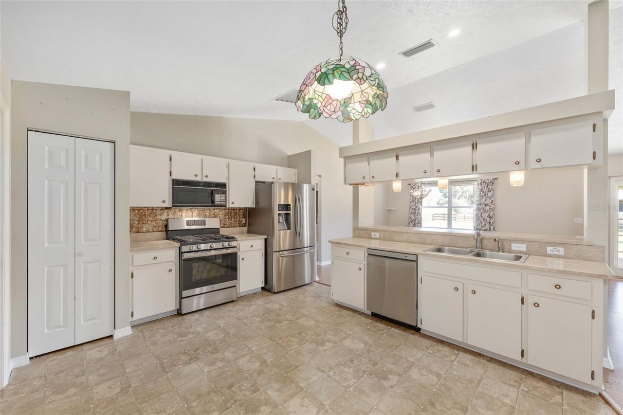 205 E Hwy 318, Citra, FL 32113 Photo