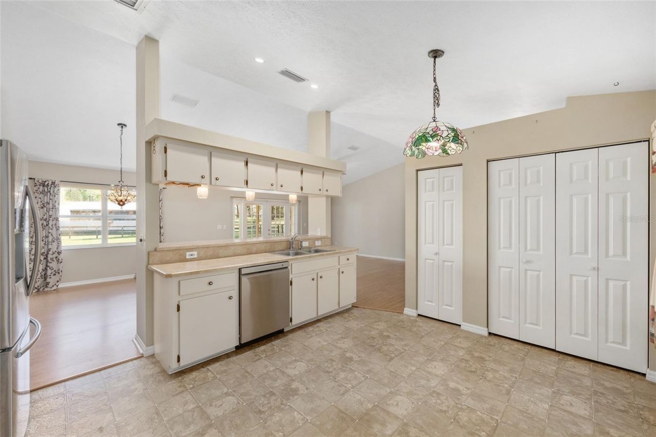 205 E Hwy 318, Citra, FL 32113 Photo