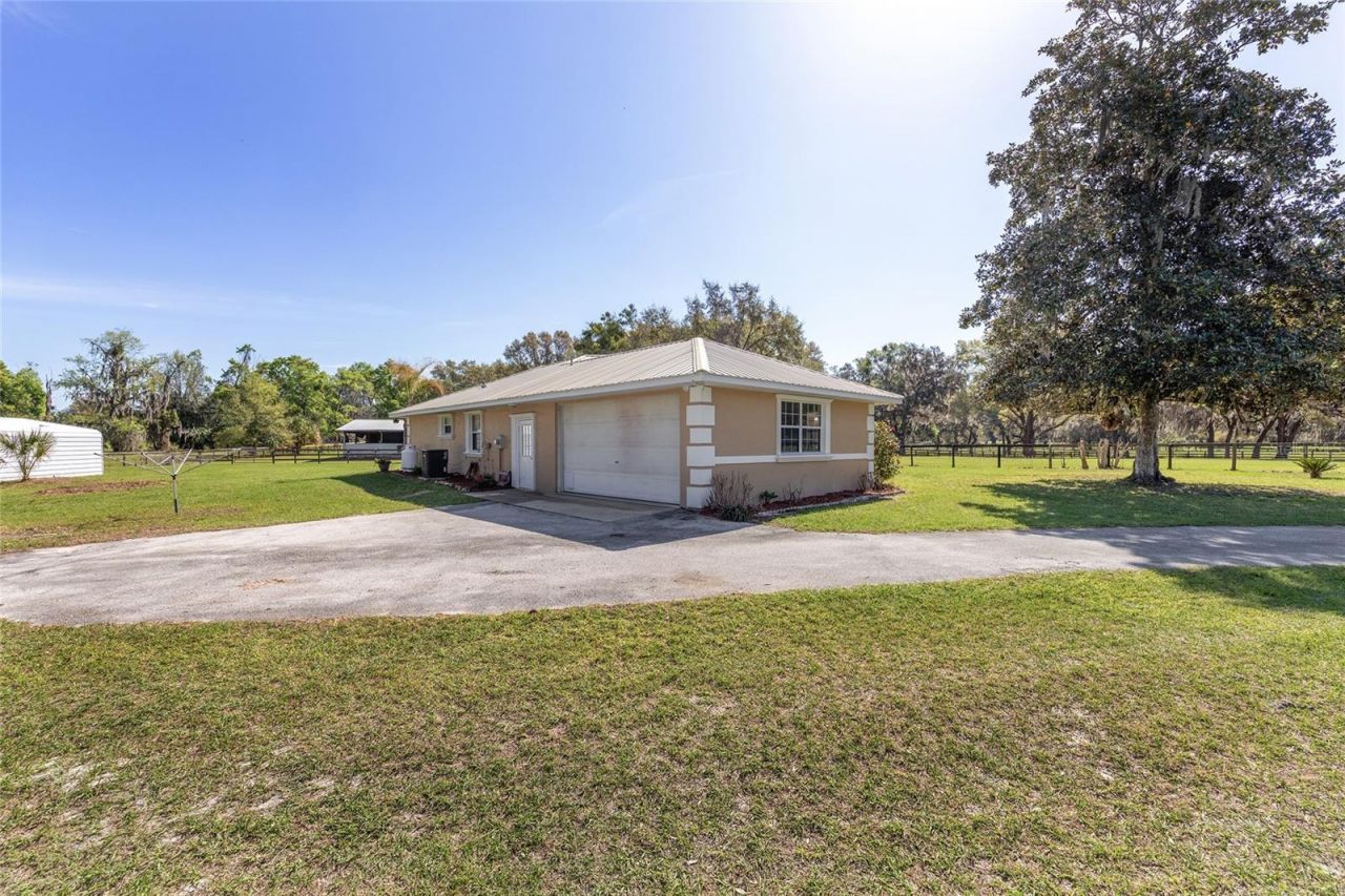205 E Hwy 318, Citra, FL 32113 Photo