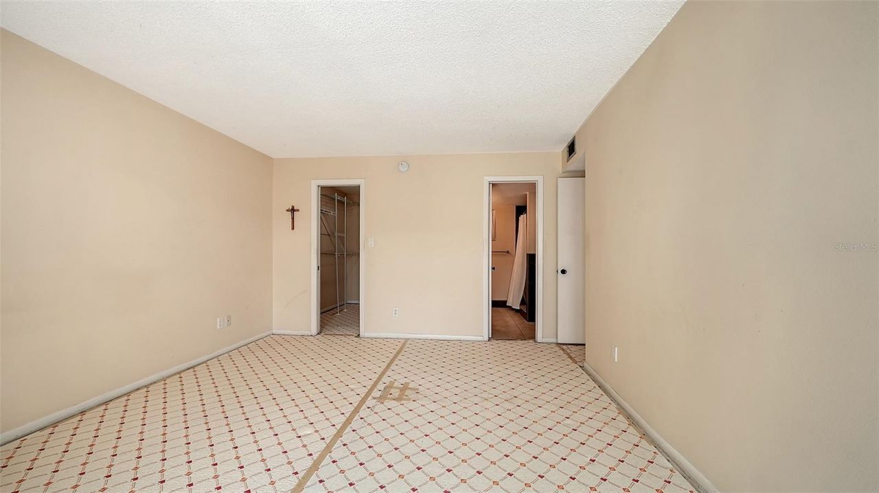 4380 Exeter Drive, Unit 101, Longboat Key, FL 34228 Photo