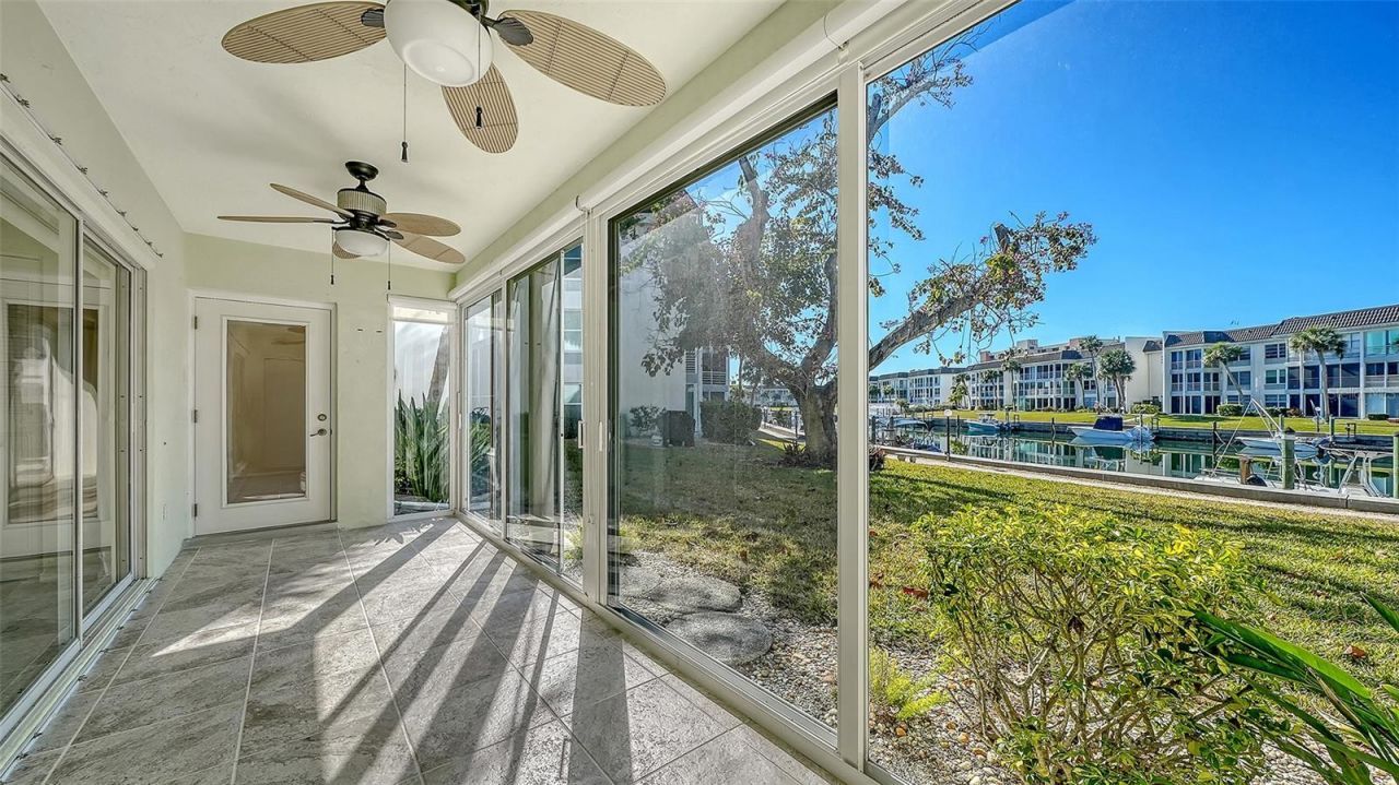 4380 Exeter Drive, Unit 101, Longboat Key, FL 34228 Photo