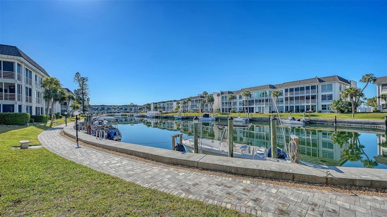 4380 Exeter Drive, Unit 101, Longboat Key, FL 34228 Photo