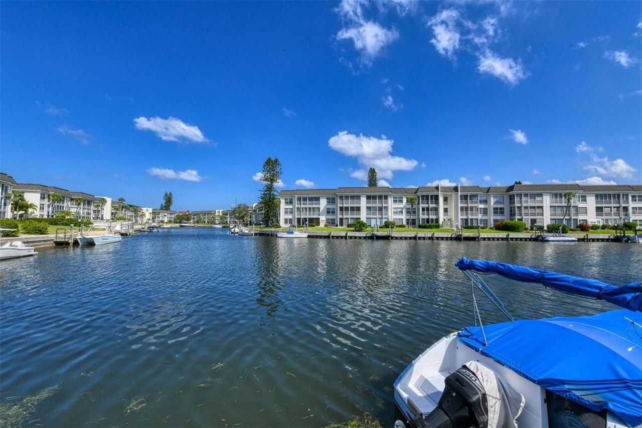 4380 Exeter Drive, Unit 101, Longboat Key, FL 34228 Photo