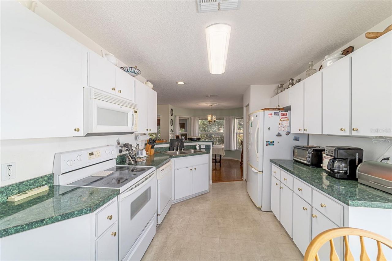 9686 SW 92nd Place Road, Ocala, FL 34481 Photo
