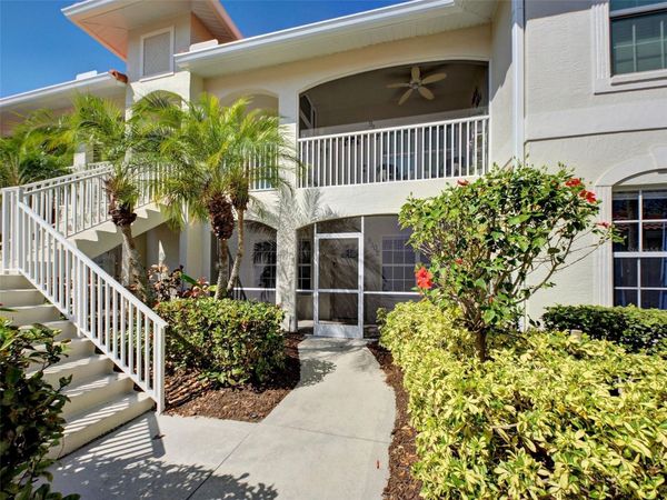 9102 L PAVIA BOULEVARD , Unit 9102, VENICE, FL 34292