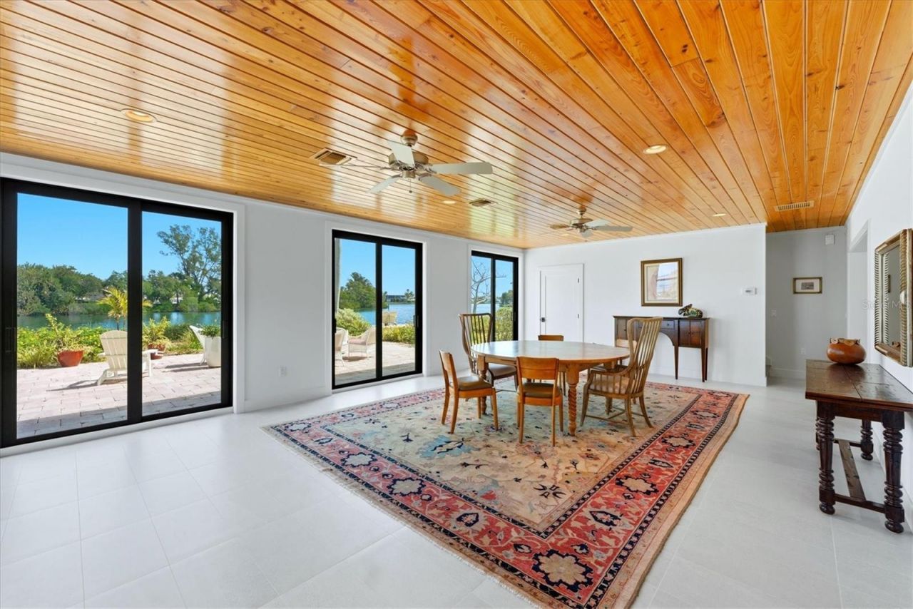 531 72nd Street, Holmes Beach, FL 34217 Photo