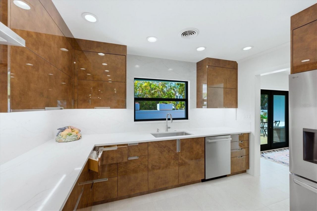 531 72nd Street, Holmes Beach, FL 34217 Photo