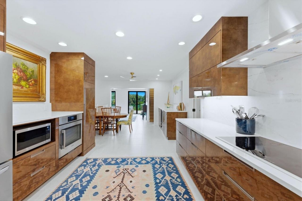 531 72nd Street, Holmes Beach, FL 34217 Photo