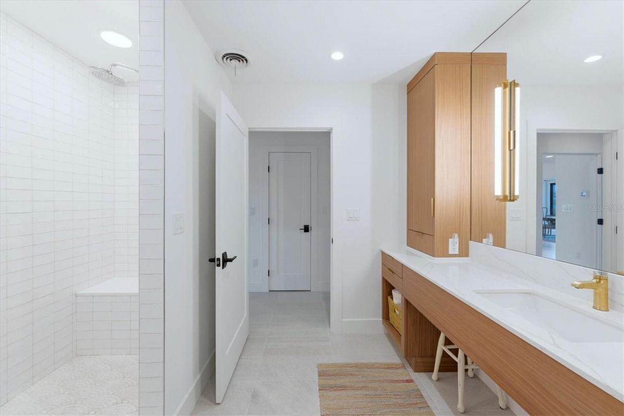 531 72nd Street, Holmes Beach, FL 34217 Photo