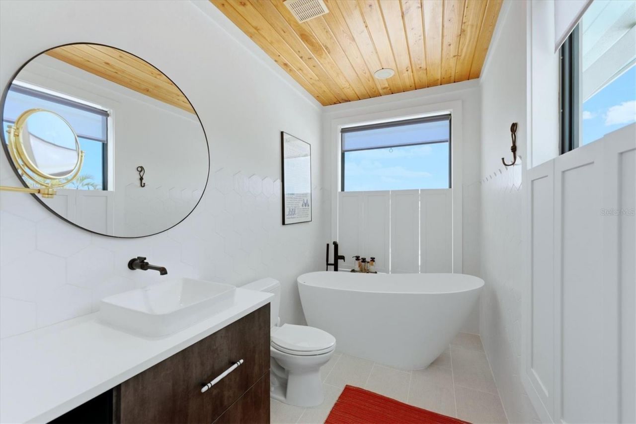 531 72nd Street, Holmes Beach, FL 34217 Photo