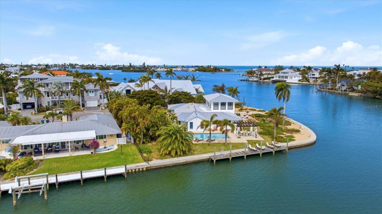 531 72nd Street, Holmes Beach, FL 34217 Photo