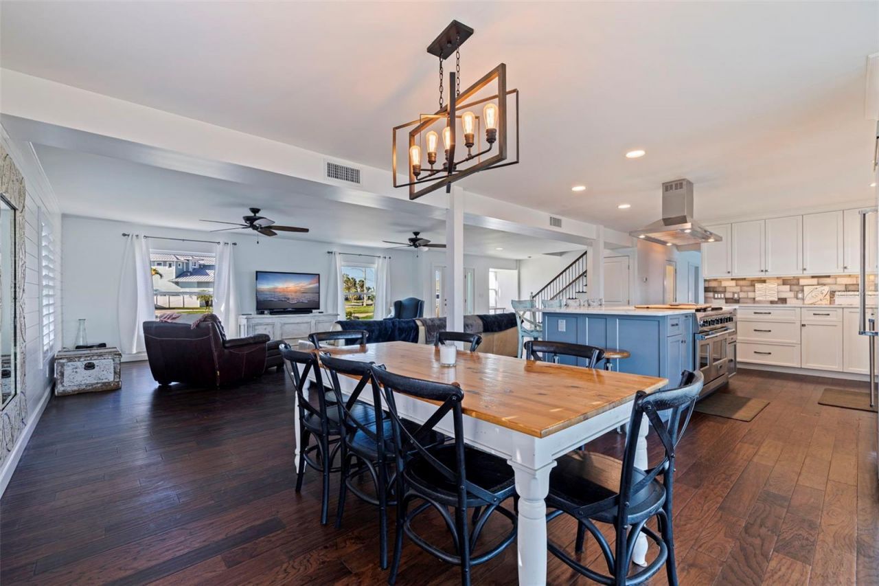 3901 14th Street Ne, Saint Petersburg, FL 33703 Photo