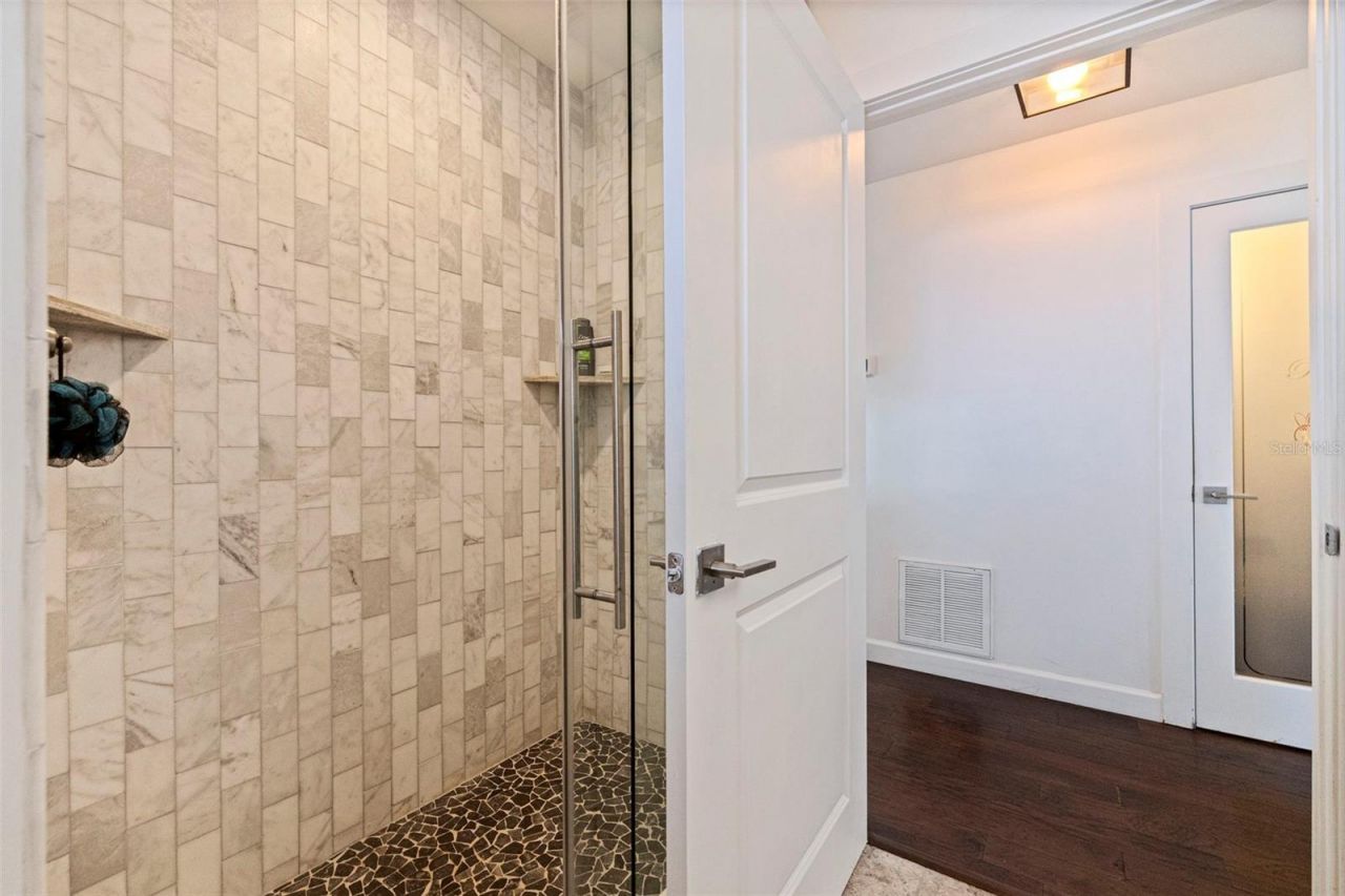 3901 14th Street Ne, Saint Petersburg, FL 33703 Photo