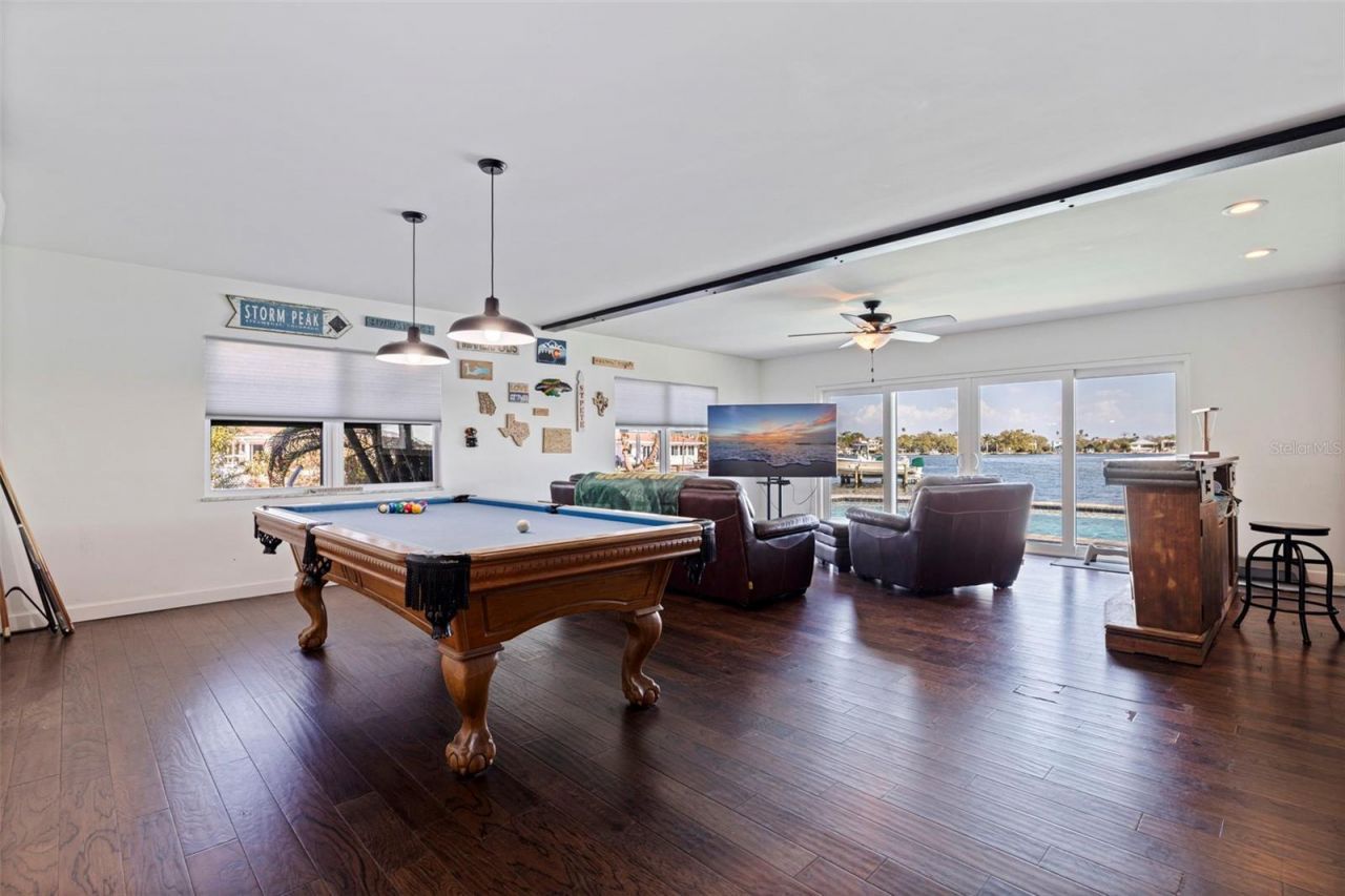 3901 14th Street Ne, Saint Petersburg, FL 33703 Photo