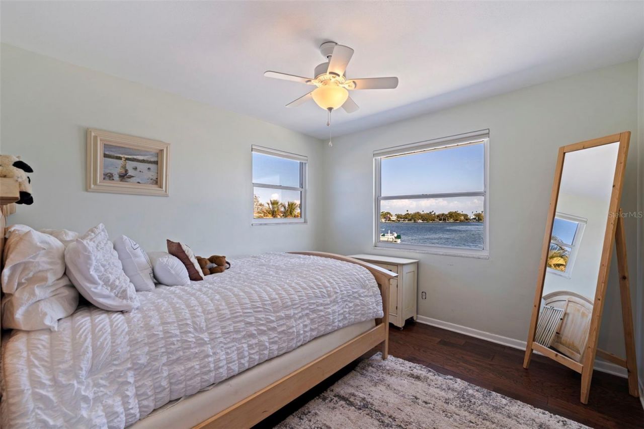 3901 14th Street Ne, Saint Petersburg, FL 33703 Photo