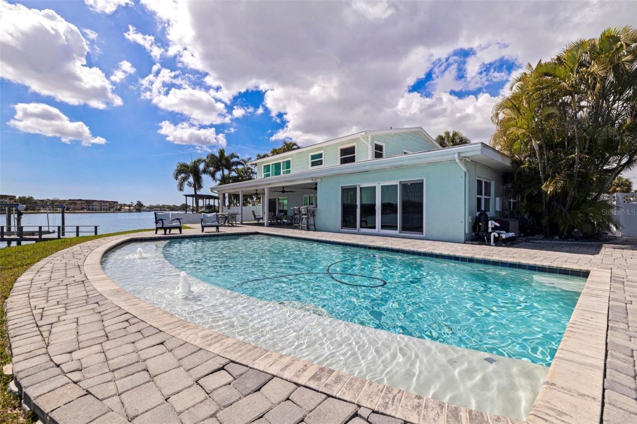 3901 14th Street Ne, Saint Petersburg, FL 33703 Photo