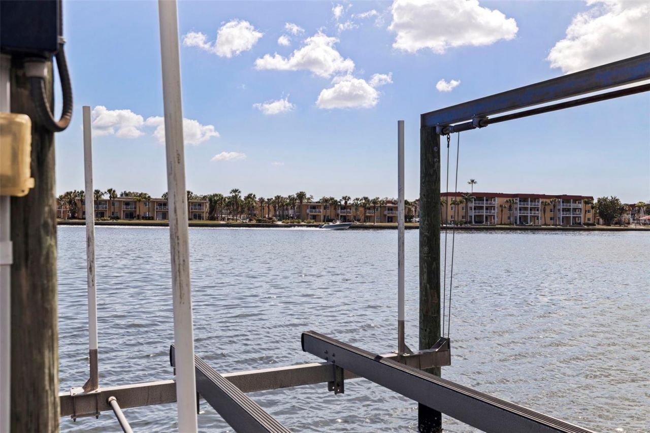 3901 14th Street Ne, Saint Petersburg, FL 33703 Photo