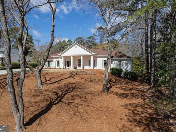 1275 Oakhaven Drive, Roswell, GA 30075