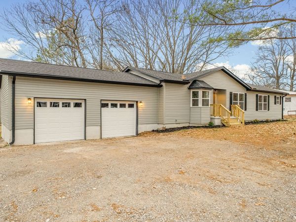 1402 Cagle Rd , Ashland City, TN 37015