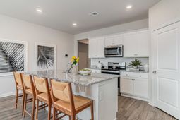 931 Farmers Passage Loop photo 4