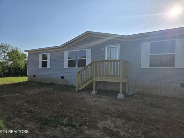 423 McCroskey Street, Englewood, TN 37329