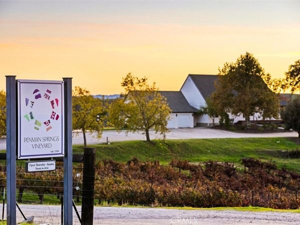 1985 Penman Springs, Paso Robles, CA 93446