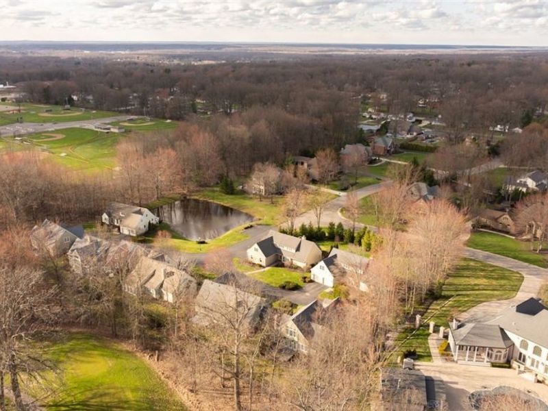 600 The Greens NE, Howland, OH 44484 Photo 12