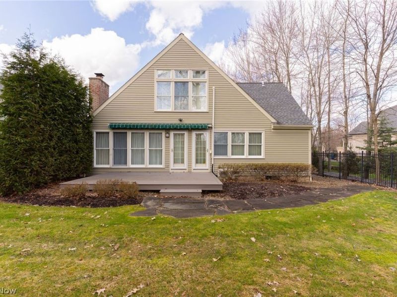 600 The Greens NE, Howland, OH 44484 Photo 4