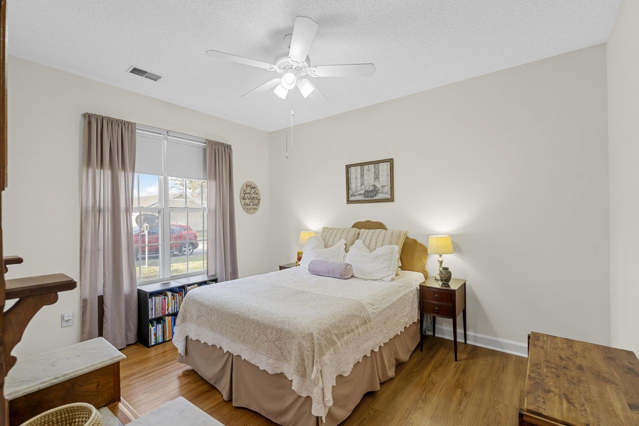 2915 Sweetleaf Lane Photo 13