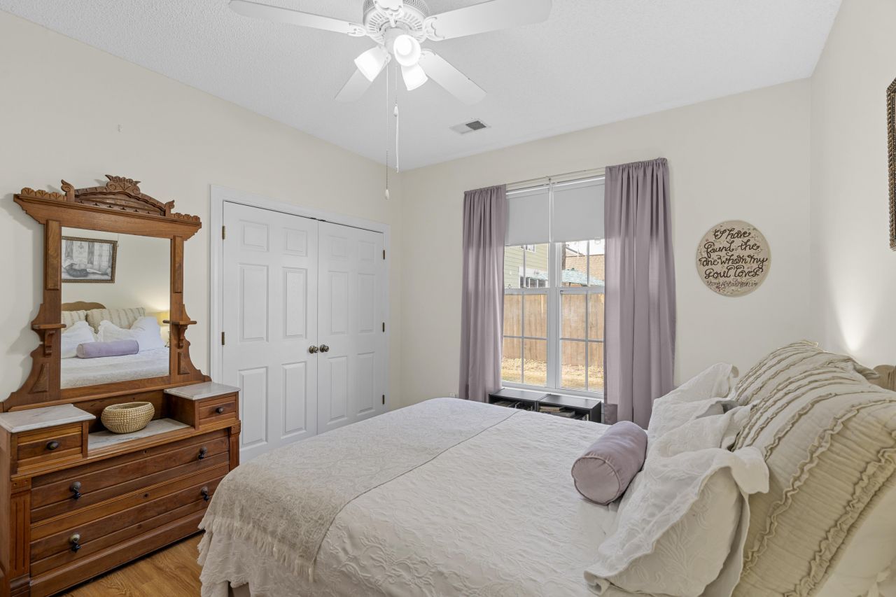 2915 Sweetleaf Lane Photo 14