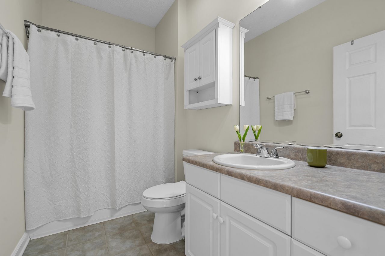 2915 Sweetleaf Lane Photo 15