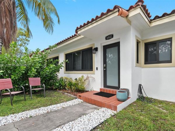 6820 NE 5th Avenue, Miami, FL 33138
