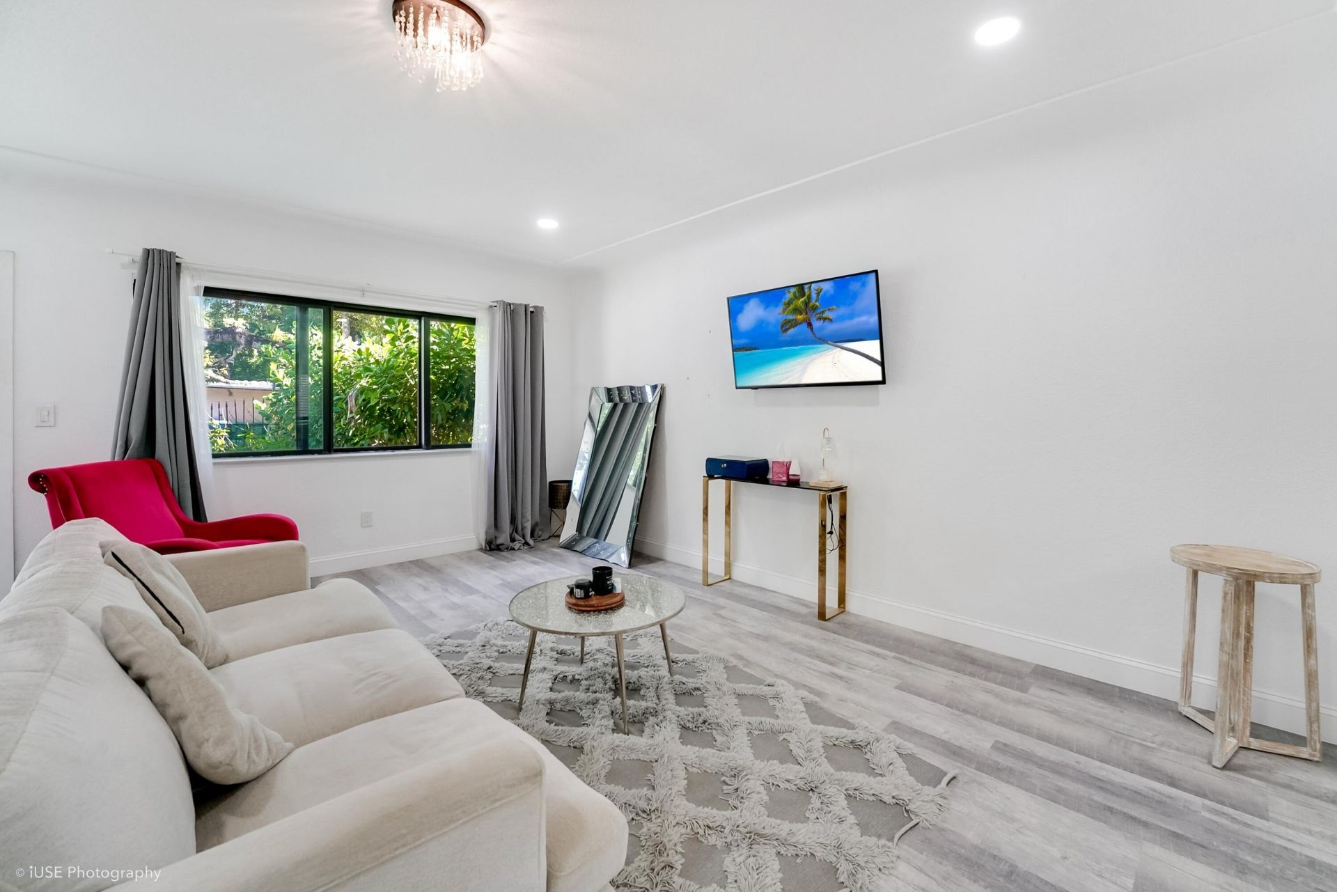 6820 NE 5th Avenue, Miami, FL 33138 Photo