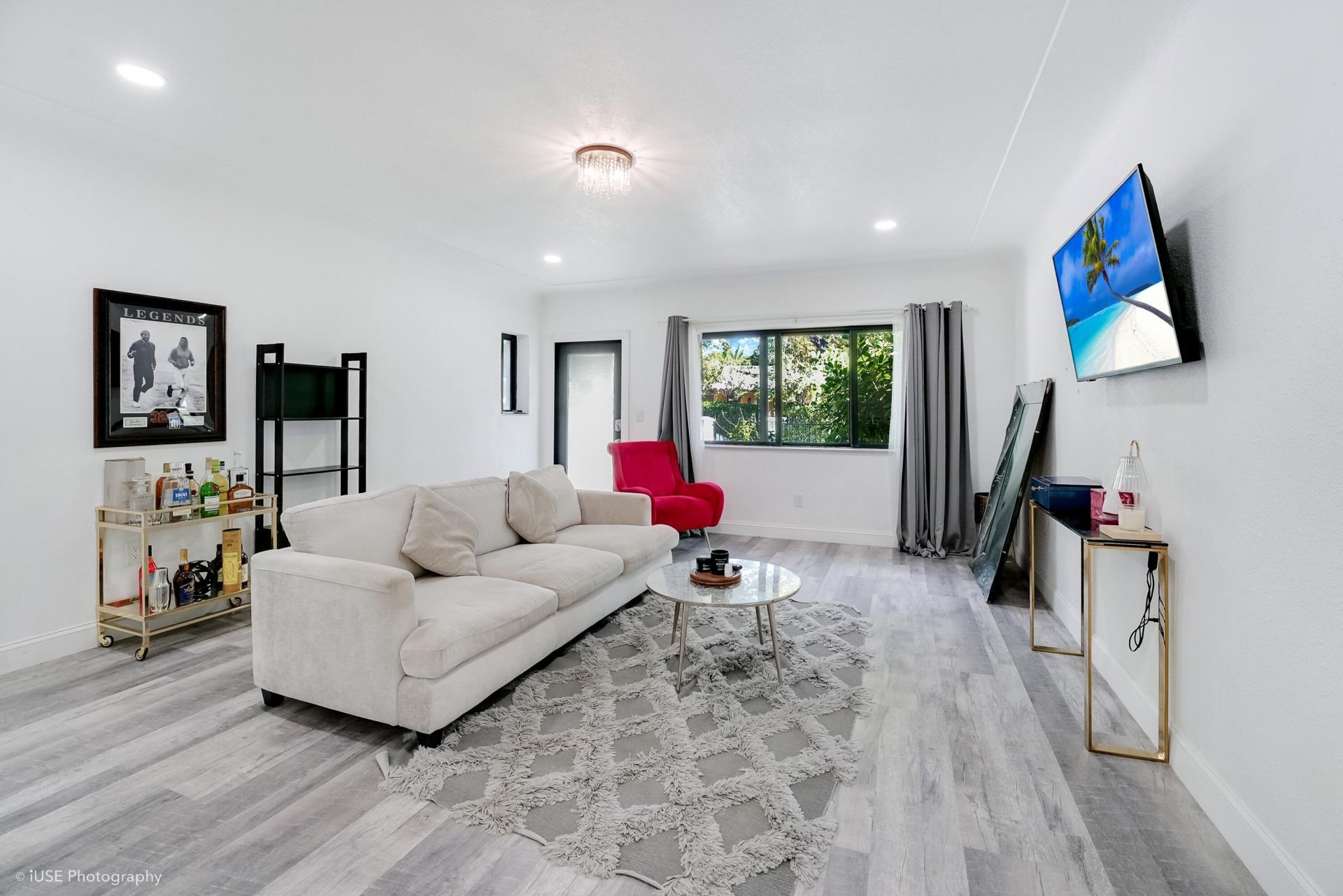 6820 NE 5th Avenue, Miami, FL 33138 Photo