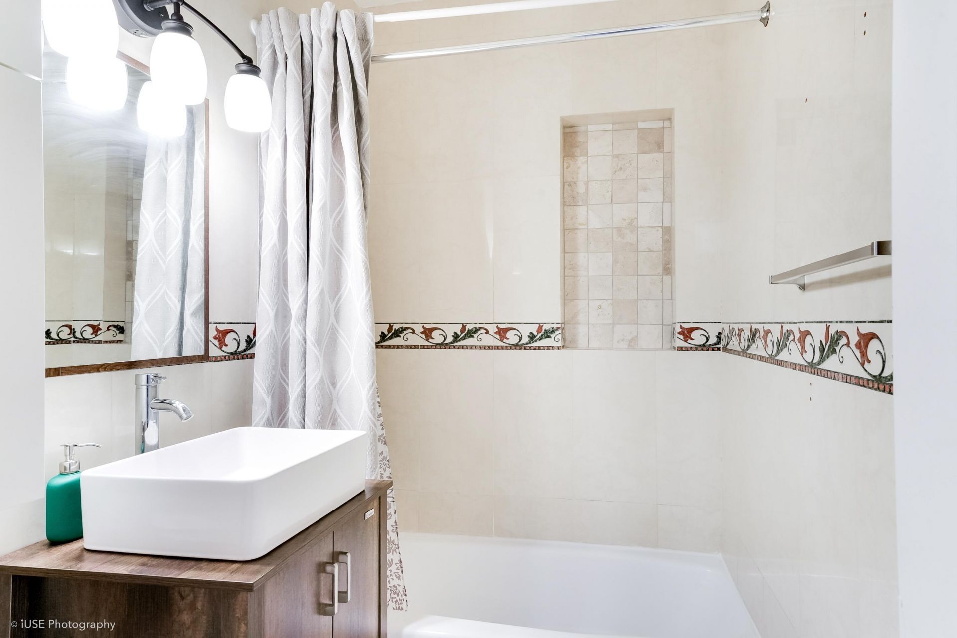 6820 NE 5th Avenue, Miami, FL 33138 Photo