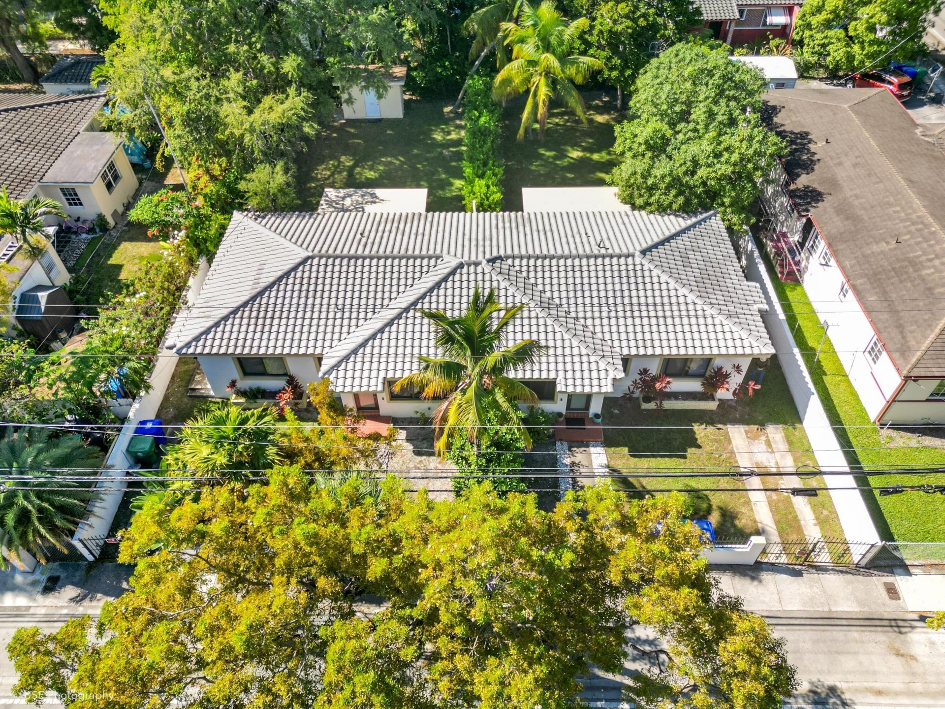 6820 NE 5th Avenue, Miami, FL 33138 Photo