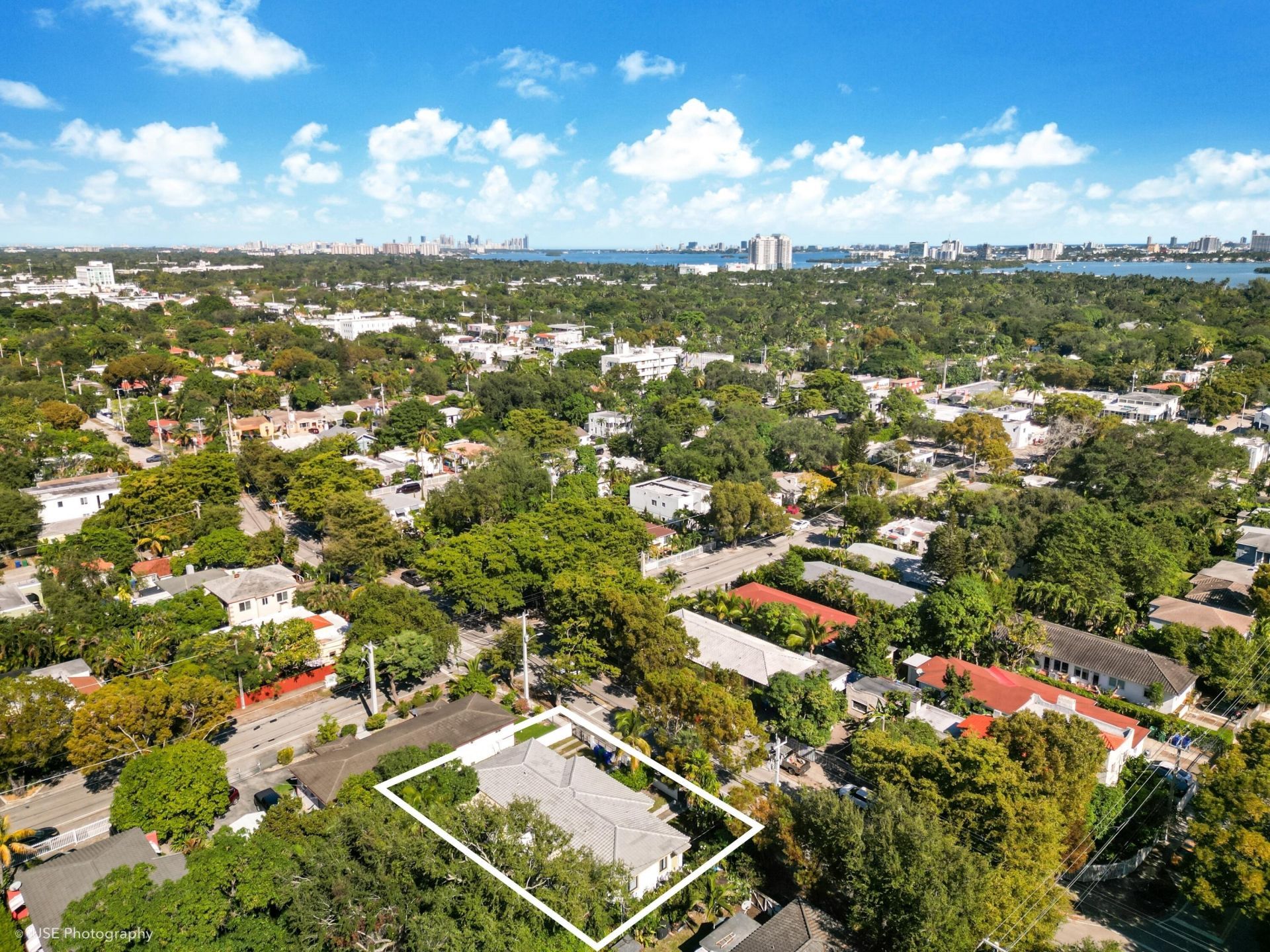 6820 NE 5th Avenue, Miami, FL 33138 Photo