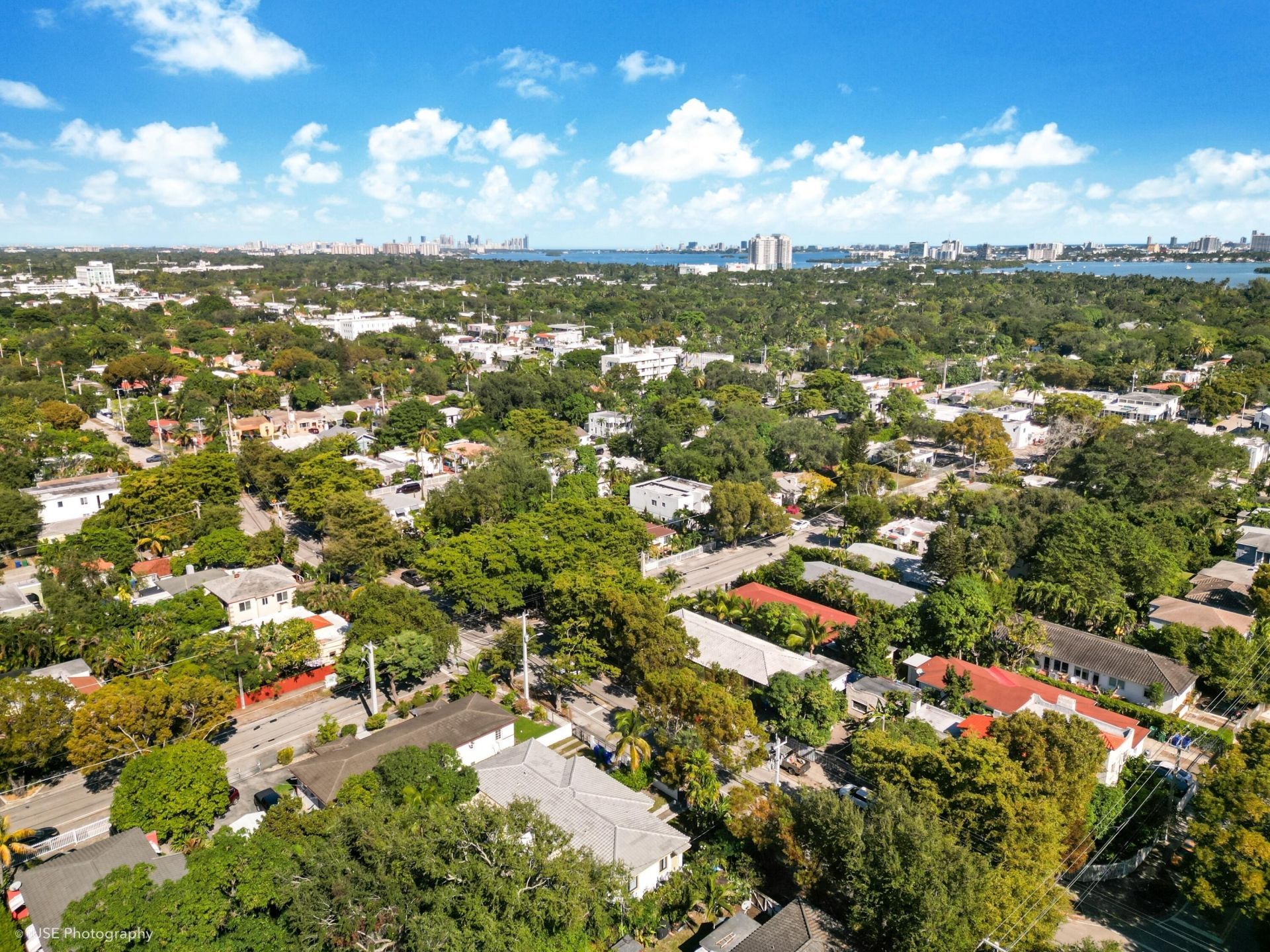 6820 NE 5th Avenue, Miami, FL 33138 Photo