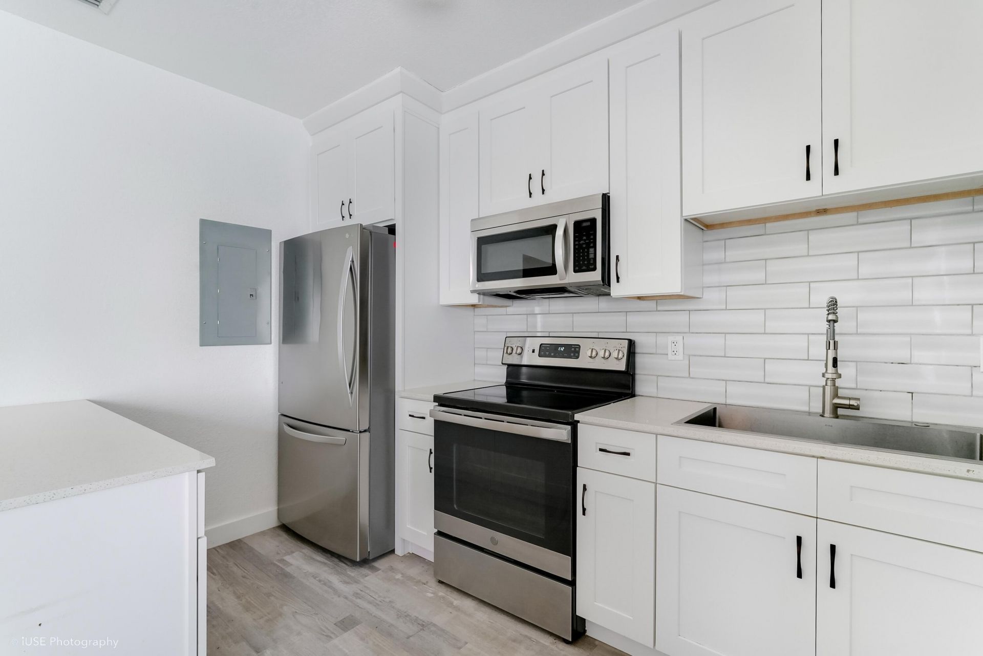 6820 NE 5th Avenue, Miami, FL 33138 Photo