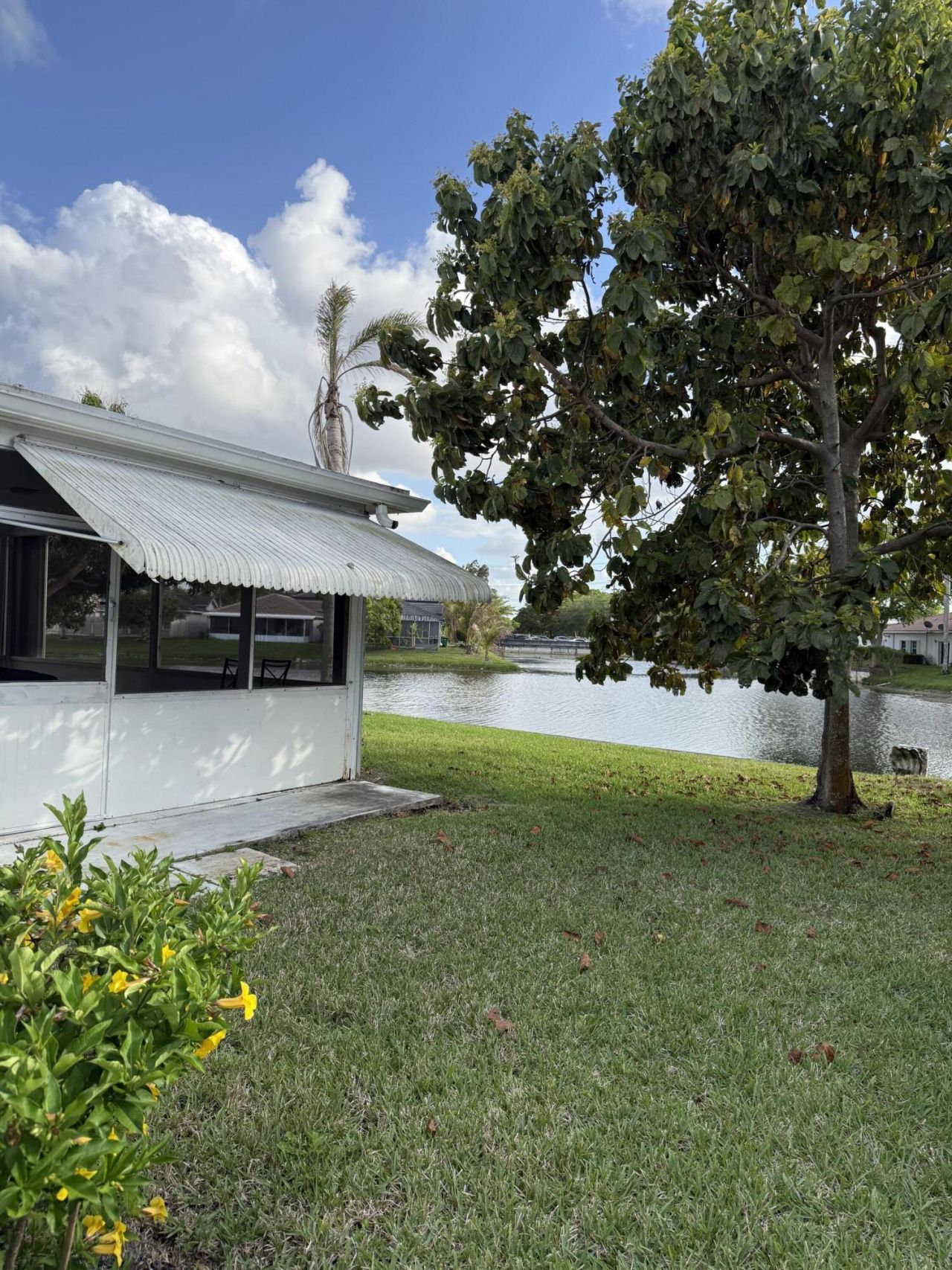 6808 NW 70th Street, Tamarac, FL 33321 Photo