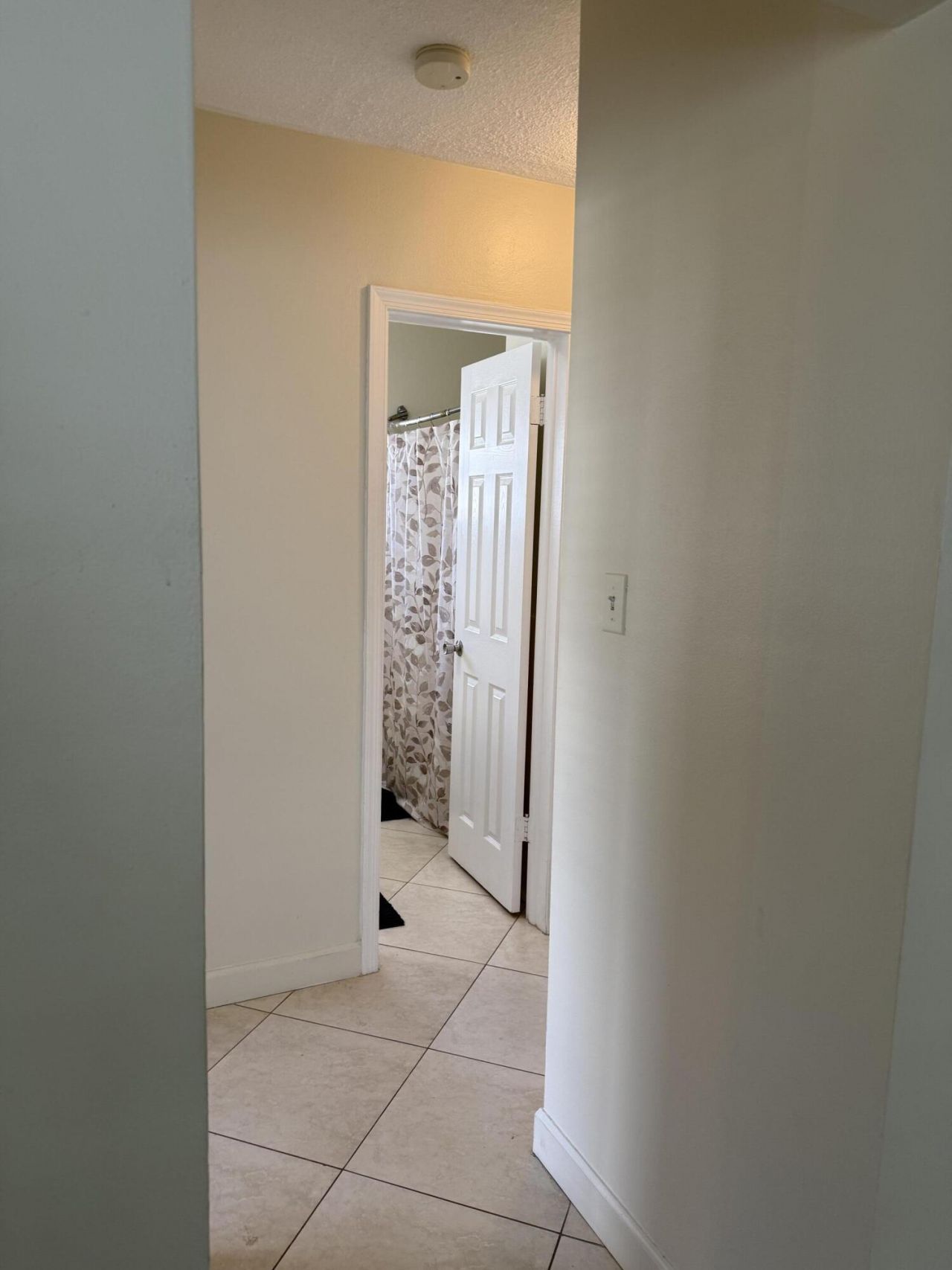 6808 NW 70th Street, Tamarac, FL 33321 Photo