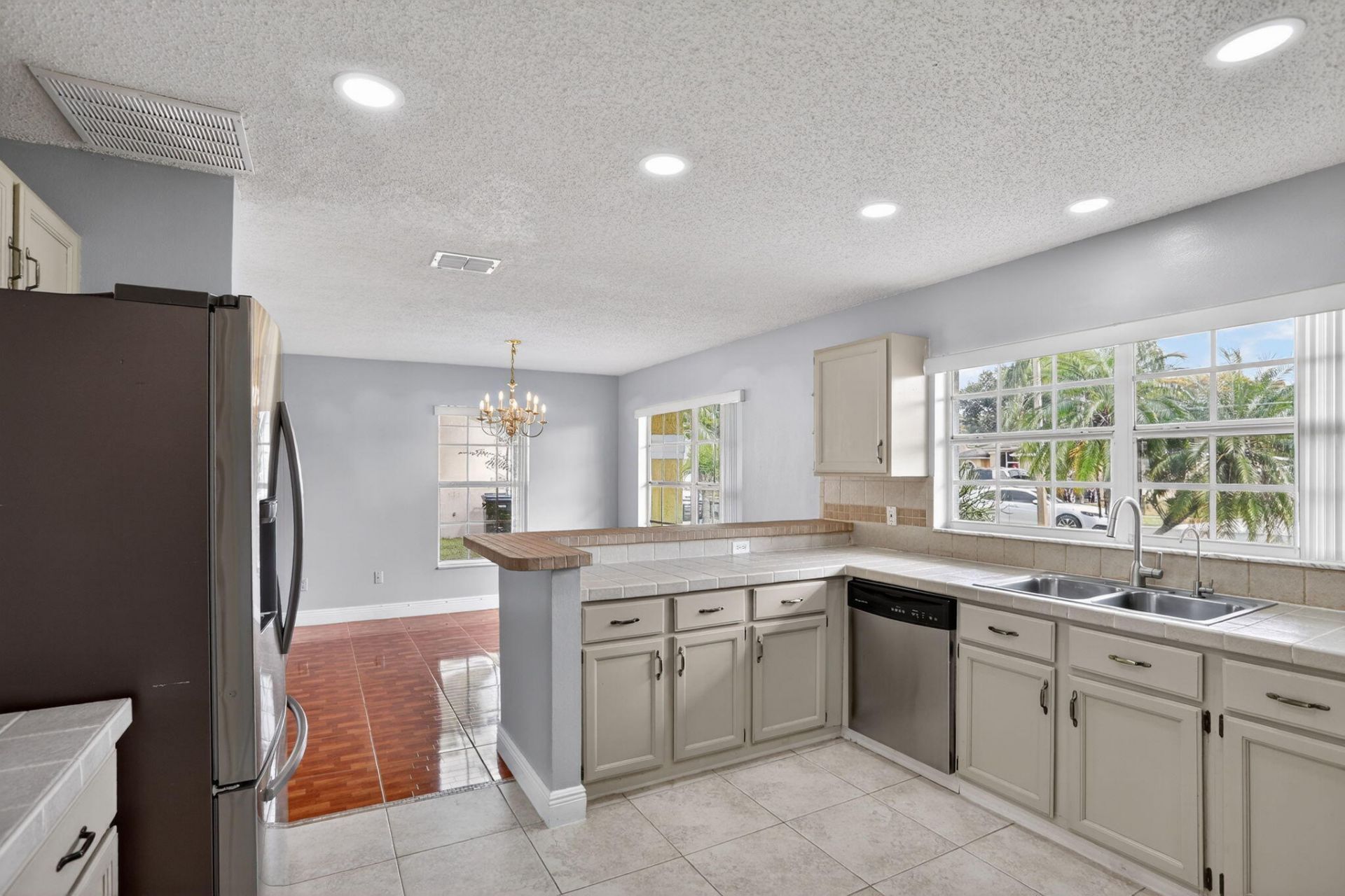 14912 White Magnolia Court, Orlando, FL 32824 Photo