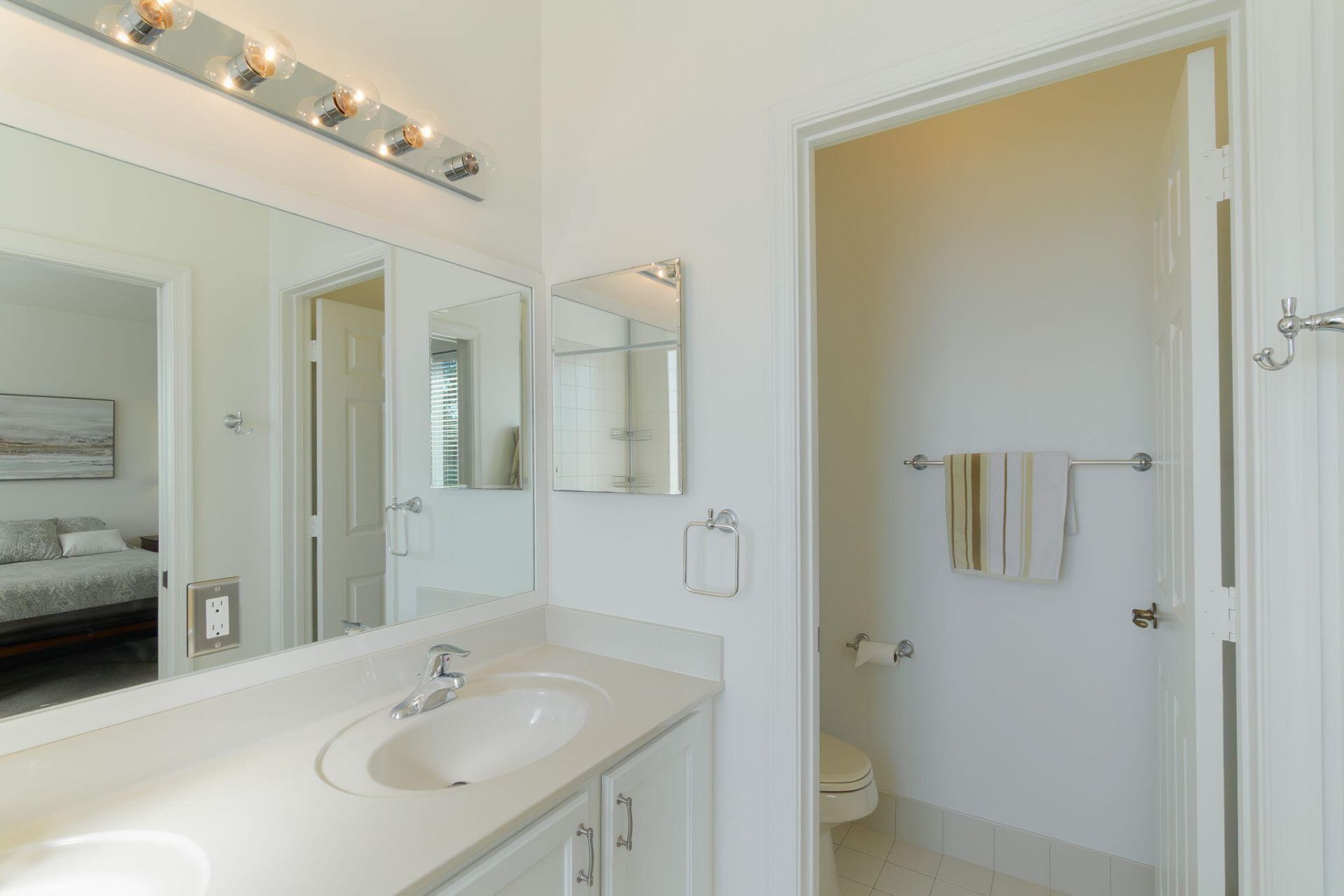 3149 Laurel Ridge Circle, Riviera Beach, FL 33404 Photo