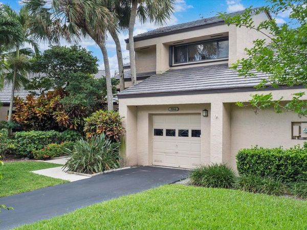 9264 Chelsea Drive S, Plantation, FL 33324