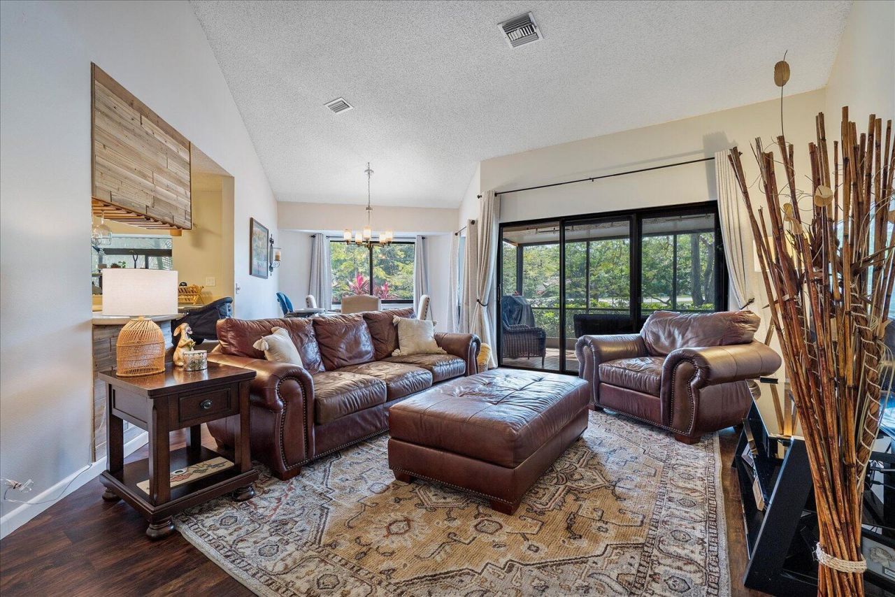 9264 Chelsea Drive S, Plantation, FL 33324 Photo