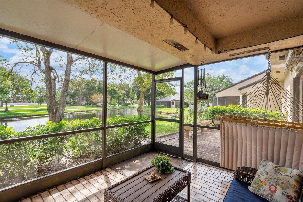 9264 Chelsea Drive S, Plantation, FL 33324 Photo