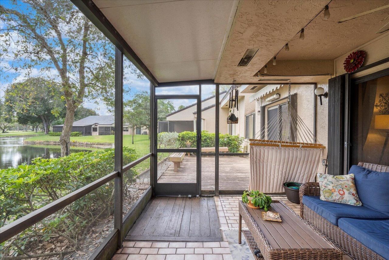 9264 Chelsea Drive S, Plantation, FL 33324 Photo