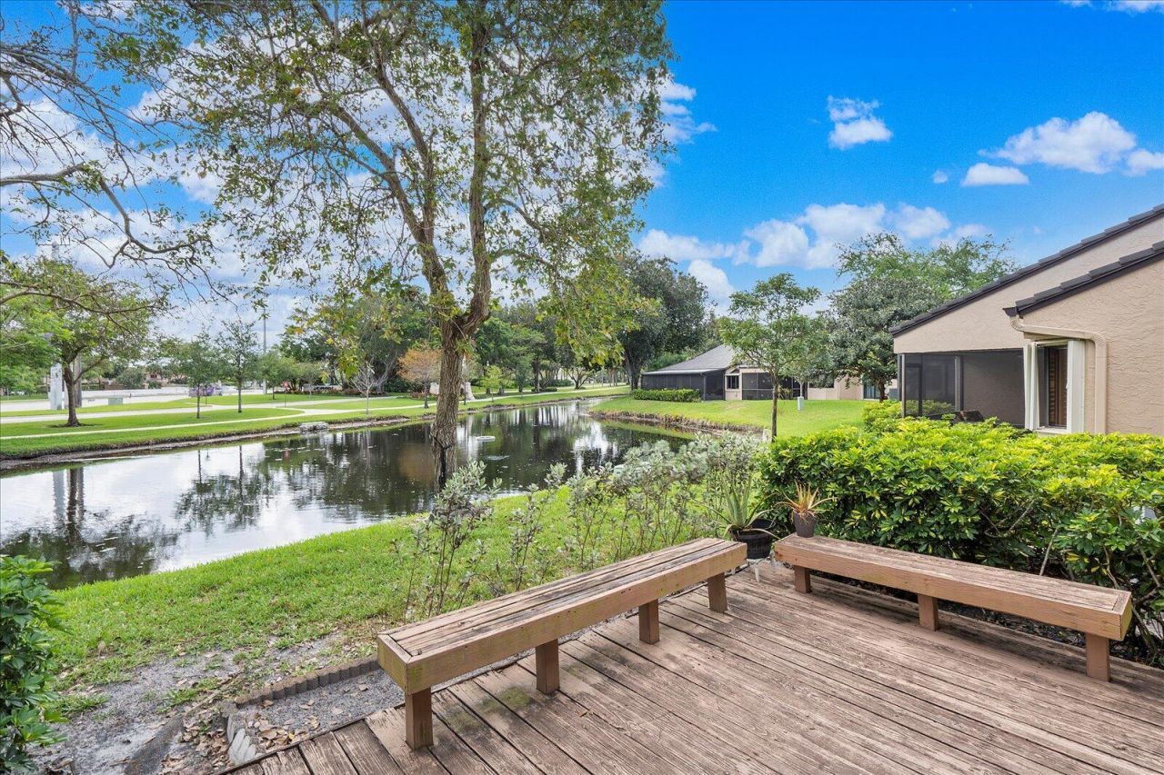 9264 Chelsea Drive S, Plantation, FL 33324 Photo